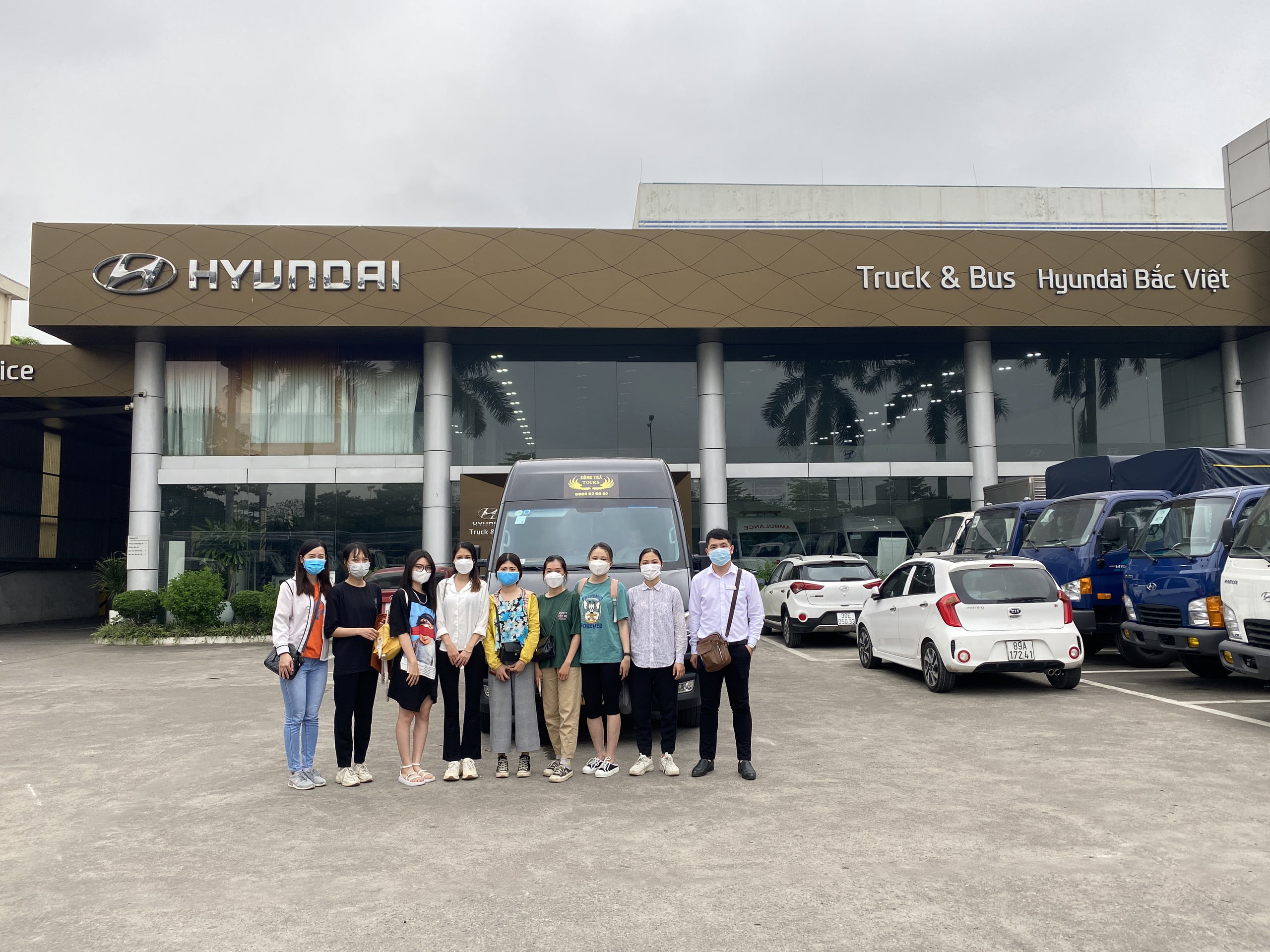 Kết thúc 1 ngày ý nghĩa trên Hyundai Solati cùng Hyundai Bắc Việt