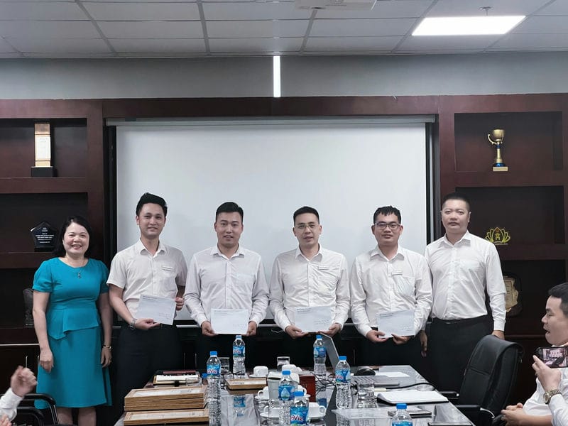 Vinh danh nhân viên tư vấn bán hàng xuất sắc tháng 04 tại Hyundai Bắc Việt